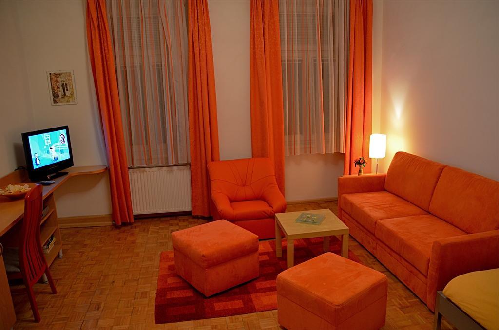 Apartment Philadelphia Виена Стая снимка