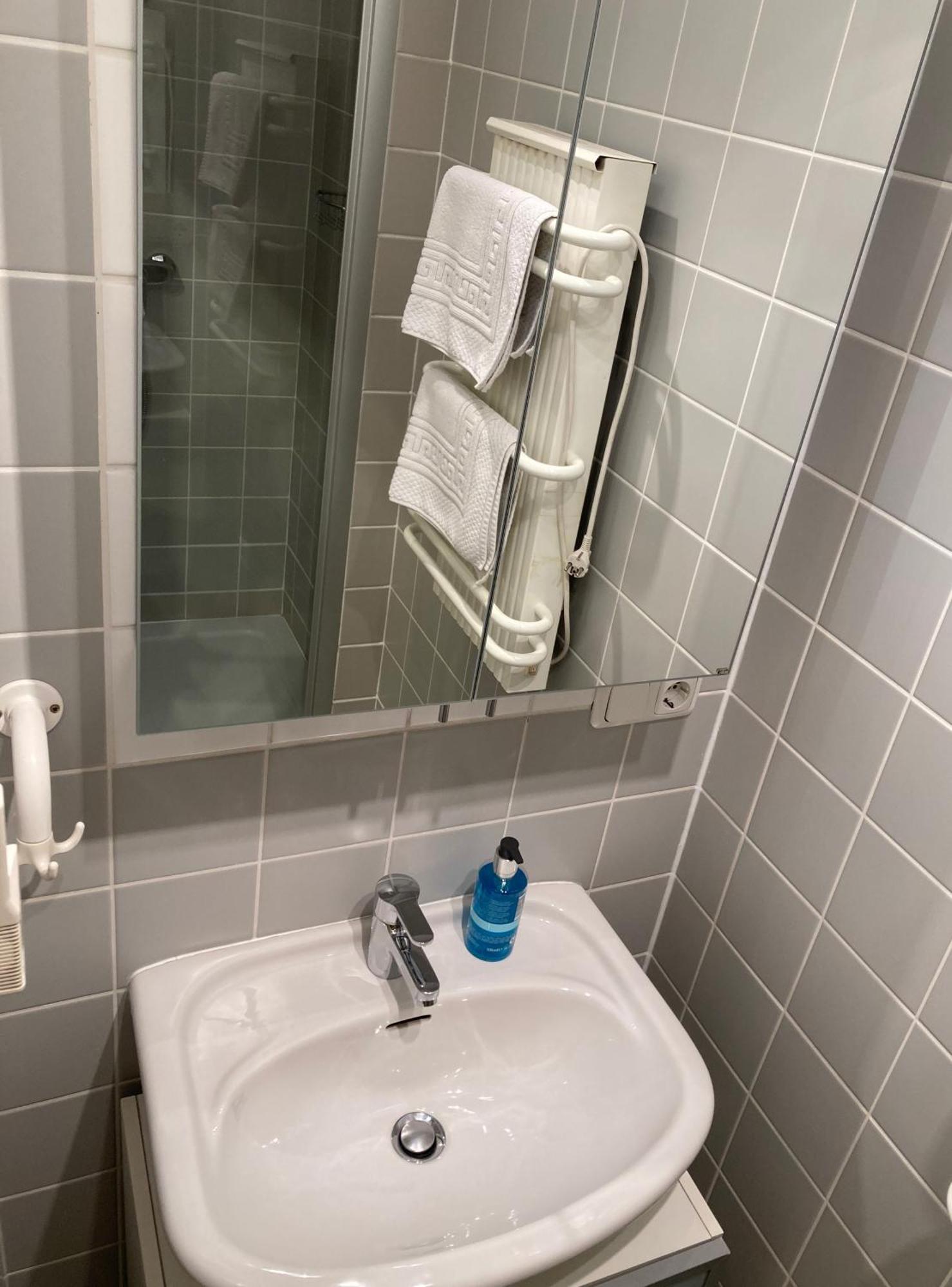 Apartment Philadelphia Виена Екстериор снимка