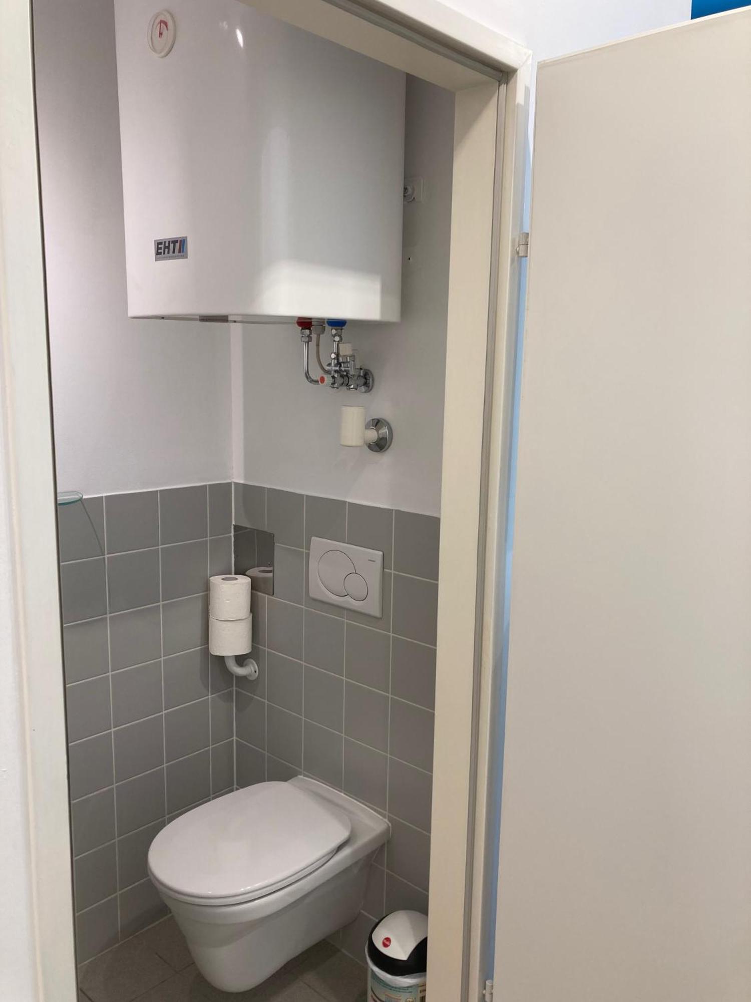 Apartment Philadelphia Виена Екстериор снимка